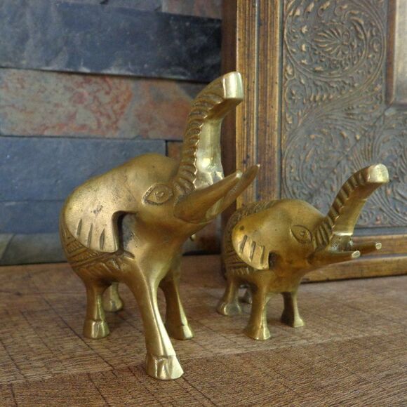 Set of 2 Large and Small~ "BRASS ELEPHANTS" Figurines~ Made in India~ Tr… - Picture 1 of 6
